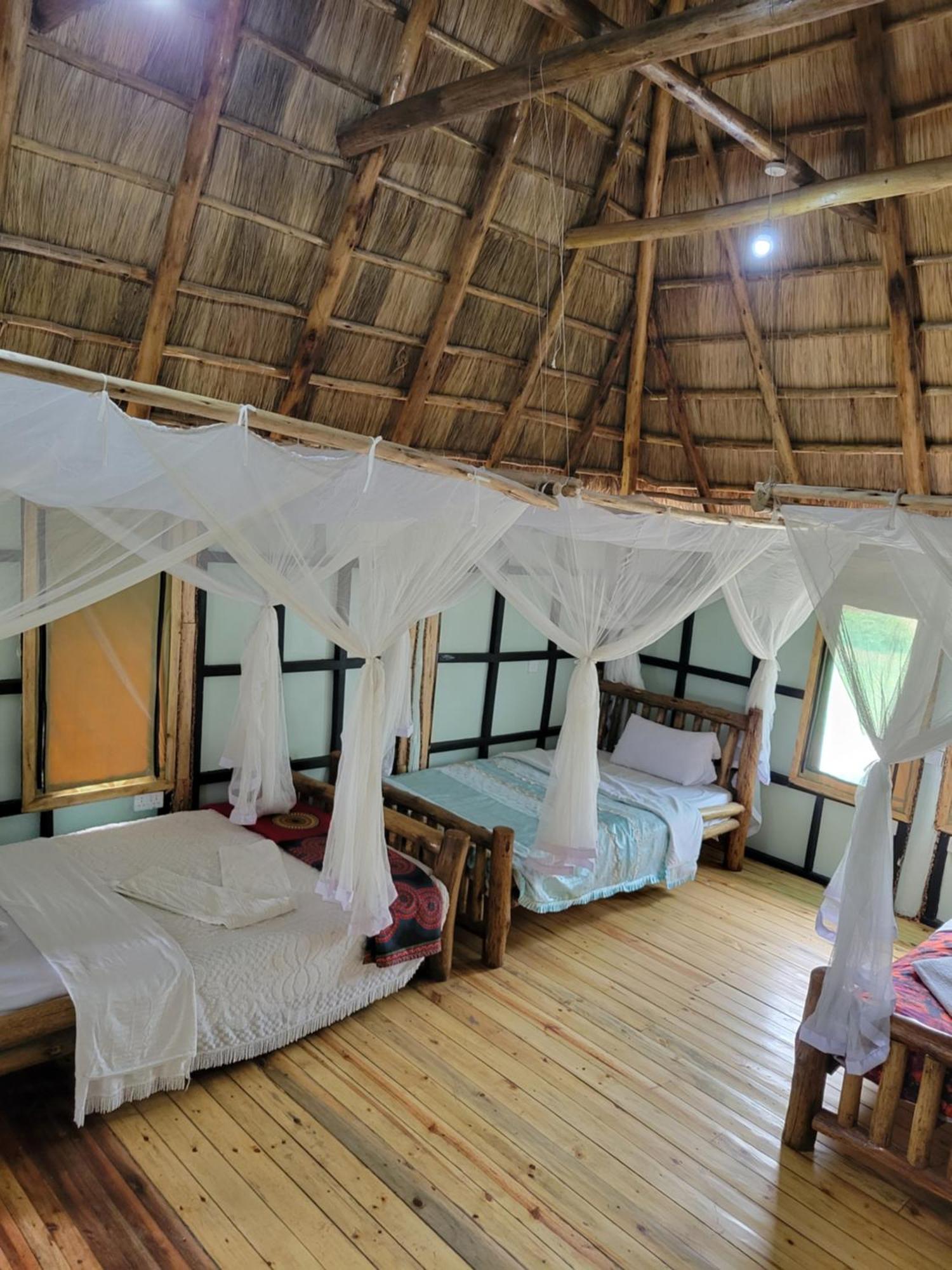 Songbird Safari Lodge & Campsite Katunguru Экстерьер фото